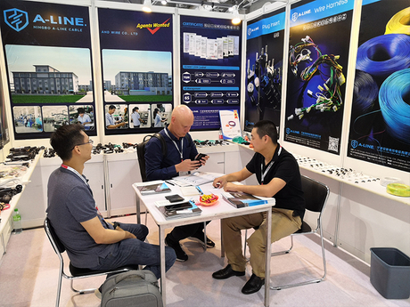 2019-4-HK-Fair.jpg